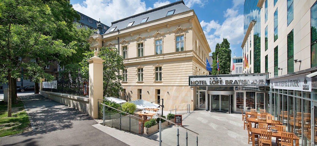 Loft Hotel Bratislava — Bar & Pub v meste Bratislava