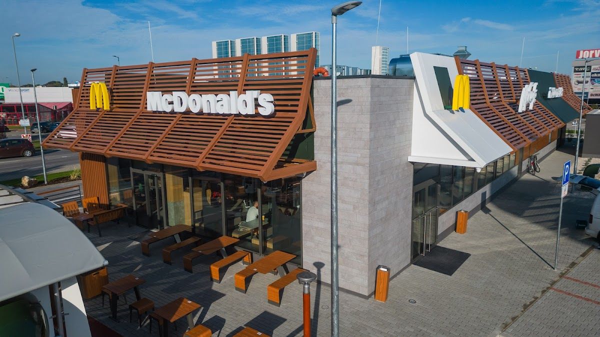 McDonald's — Fast Food v meste Dunajská Streda