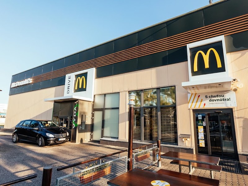 McDonald's — Fast Food v meste Pezinok