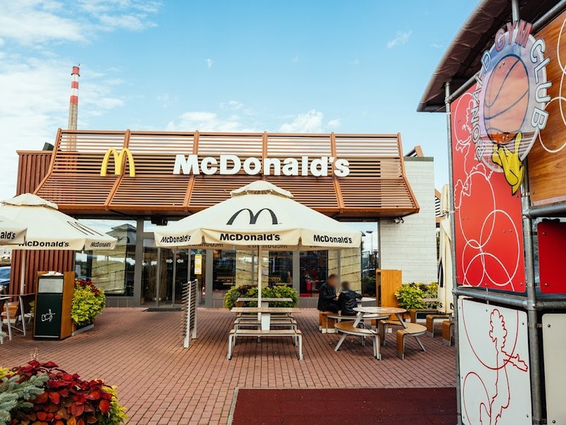 McDonald's — Fast Food v meste Trnava