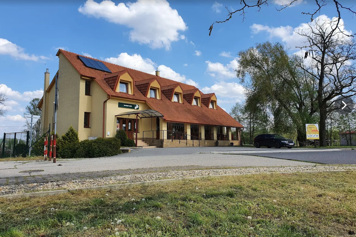 Motorest Lumík — Medzinárodná in Veľký Krtíš