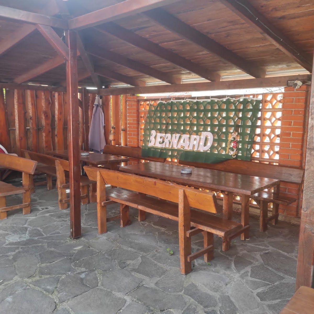Piváreň U Vlka — Bar & Pub v meste Nitra