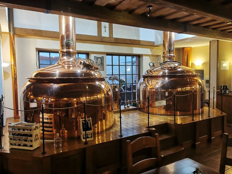 Pivovar ERB — Bar & Pub v meste Banská Štiavnica