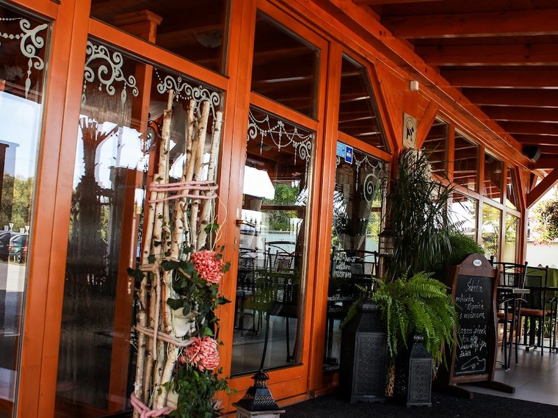 Pizzeria Fontána u Cuca — Medzinárodná v meste Levice