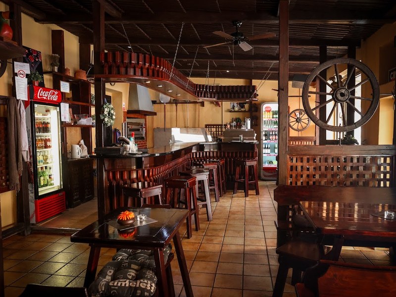 Pizzeria Hacienda — Medzinárodná v meste Lučenec
