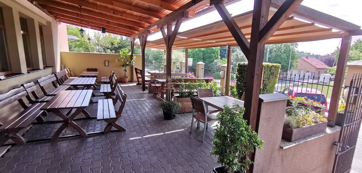 Pizzeria pod Borinou — Medzinárodná v meste Nitra