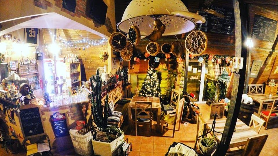 Remys Bistro & Pub in Trencin — Bar & Pub v meste Trenčín