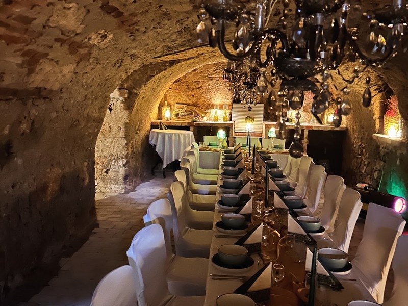Restaurant Kôlnička — Medzinárodná v meste Revúca