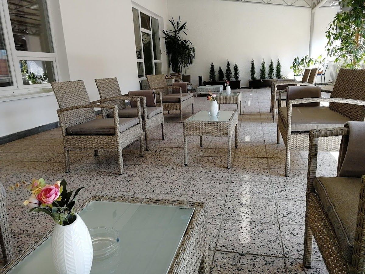 Restaurant Michelle — Medzinárodná v meste Nové Zámky
