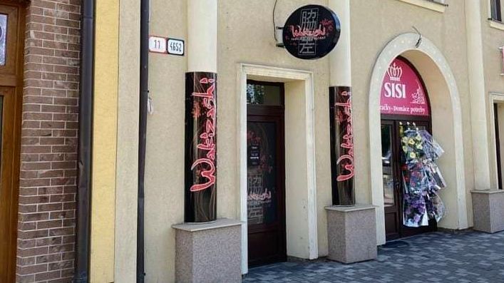 Wakizashi — Ázijská v meste Topoľčany