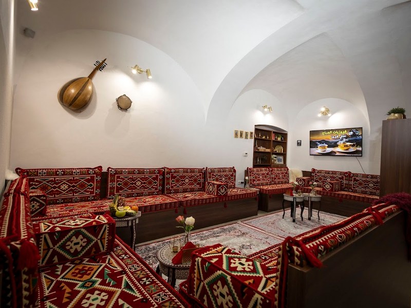 Yalla Habibi – Arabic restaurant — Medzinárodná v meste Banská Bystrica